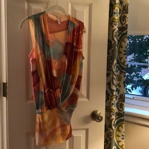 Multi-color sleeveless tank top